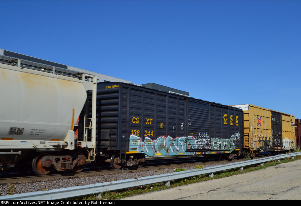 CSXT 136244